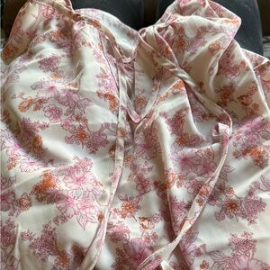 Floral Pink and White Blouse 4X